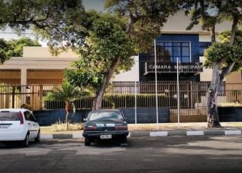 URGENTE! Operação realiza busca e apreensão para investigar suspeitas de crimes na Câmara de Madre de Deus