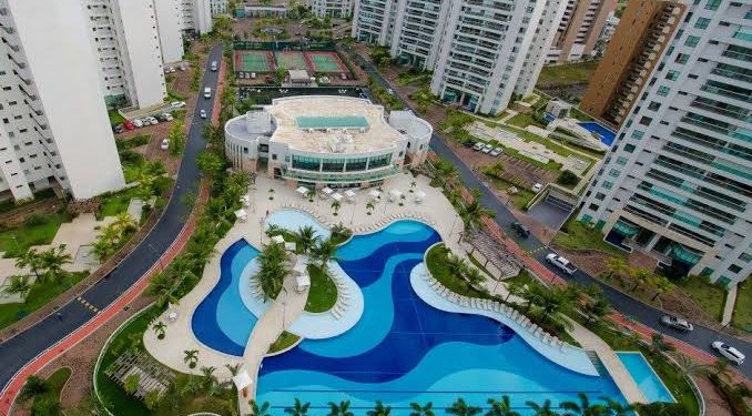 Confusão entre moradores e síndico precisa de intervenção policial no Le Parc