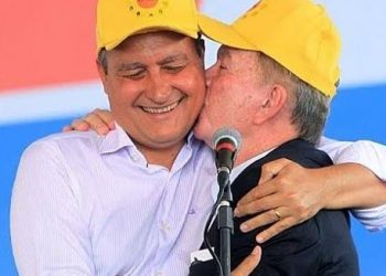 Temendo entregar o governo a Leão, Rui desiste de disputar o senado