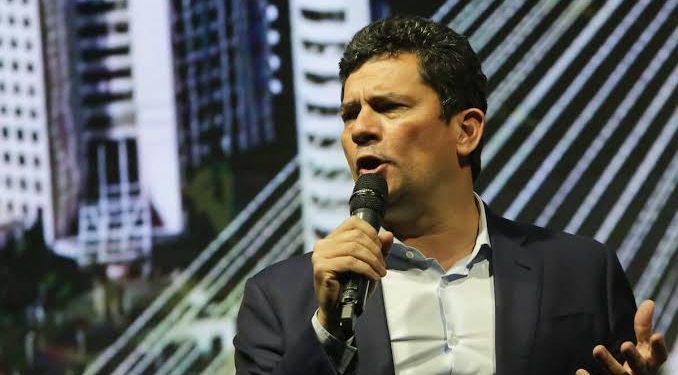 Sérgio Moro decepciona todos os seus  seguidores que acreditavam em seu projeto no combate à corrupção