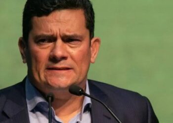 Moro vira réu em ação do PT que pede condenação por prejuízos ao país