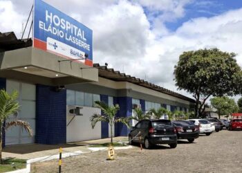 Dois suspeitos são mortos após troca de tiros na Estrada Velha do Aeroporto