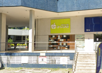 Após assaltar tripulação, homens armados invadem hotel e roubam loja de iphones