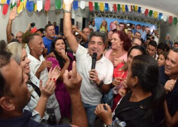 ACM Neto quer levar Uneb a Riachão do Jacuípe e buscar empresa para ocupar espaço de fábrica fechada