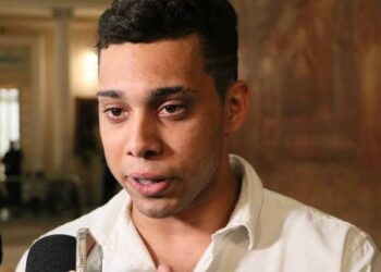 Gabriel Monteiro desmascara Rede Globo e emissora abandona entrevista