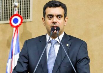 Deputado pede na Justiça suspensão do Reda da Adab e quer concurso público