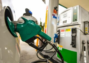 Em notícia, G1 lamenta que a gasolina não sobe há 90 dias e diesel há um mês