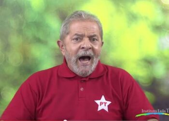 Lula volta a defender criminalidade: ”Não é porque roubou que é bandido”