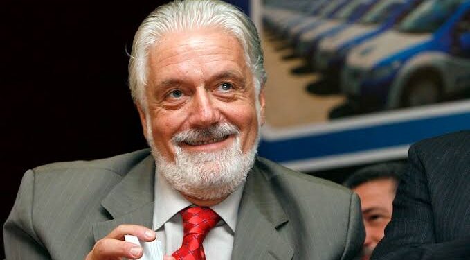 Em um único mês, Wagner doa R$ 90 mil para o PT; valor equivale a três vezes o valor do seu salário