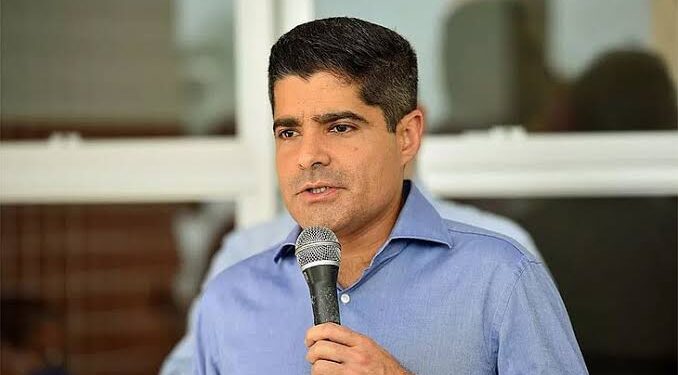 ACM Neto denuncia farsa montada por Geraldo Júnior e Marta Rodrigues na Câmara Municipal de Salvador