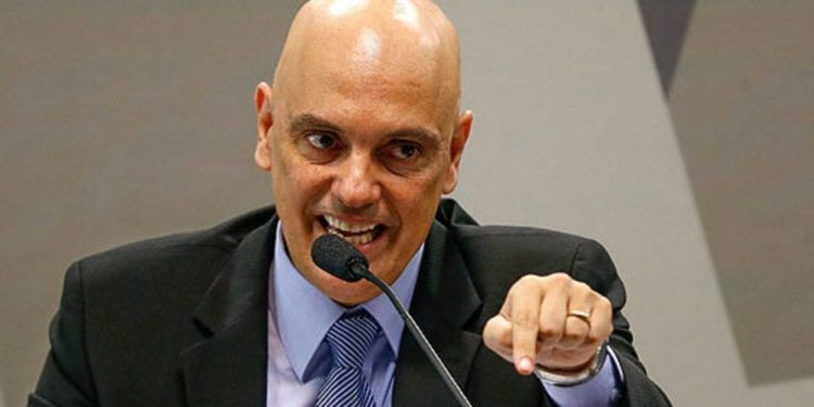 Alexandre de Moraes determina que PF faça buscas na casa de Hang, do dono do Coco Bambu, academia Selfit entre outros milionários