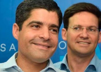 PROS rompe com João Roma e se coliga com ACM Neto