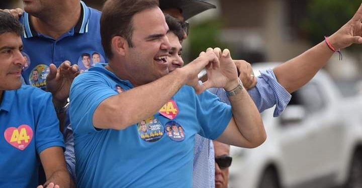Real Time/Record: Cacá Leão se aproxima de Otto Alencar em nova pesquisa; confira números
