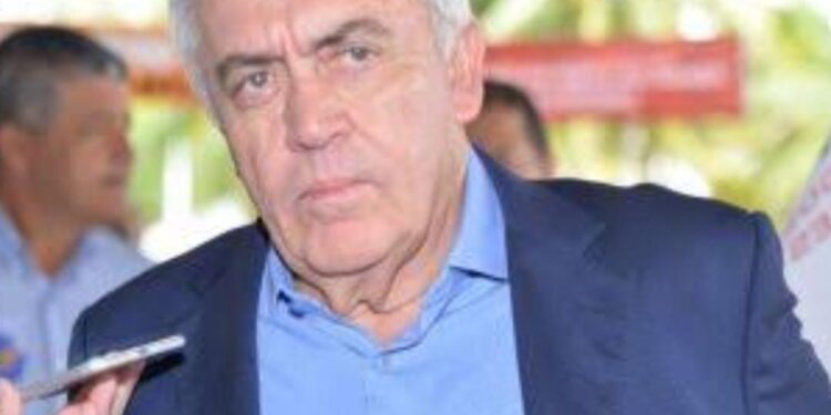 Otto Alencar “perde” celular em carreata com Lula; roubos foram registrados no evento