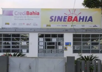 Governo exonera policiais ligados a prefeita que apoia ACM Neto e suspende atividades do SineBahia em Morro do Chapéu