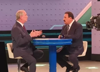 “Se você deixar, o PT rouba até sua carteira”, diz Ciro Gomes