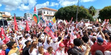 Profissionais de imprensa também são furtados em carreata de Lula em Salvador