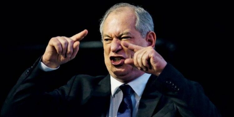 Ciro Gomes diz que Lula tenta quebrar o Brasil para voltar ao poder