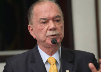 Leão detona Rui Costa: “Ele está fazendo é política de quinta categoria”