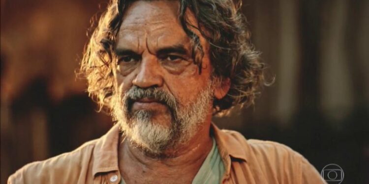 BOMBA! Ator global José Dumont é preso por pedófilia, diz jornalista