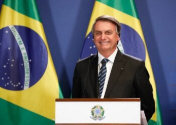 Bolsonaro elege a maior bancada no Senado e lulismo sai fragilizado