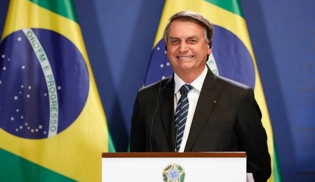 Bolsonaro elege a maior bancada no Senado e lulismo sai fragilizado