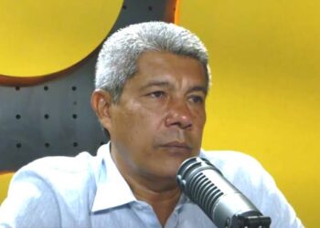 O verdadeiro fujão: Jerônimo Rodrigues corre do último debate