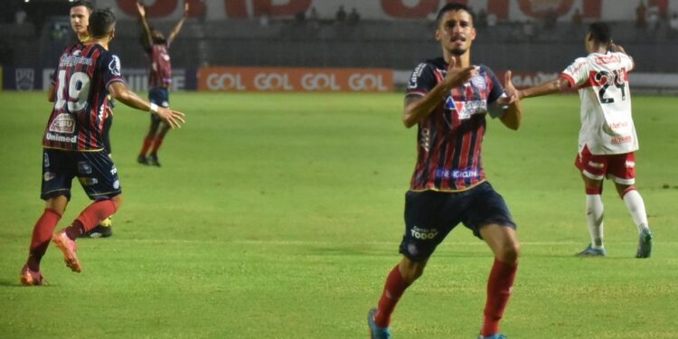 Bahia vence o CRB e conquista o acesso à Série A do Brasileirão