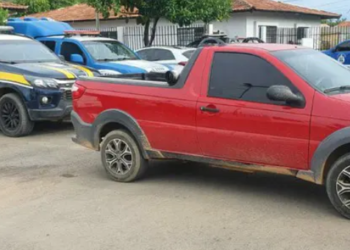 Caminhonete roubada em Lauro de Freitas é recuperada em Barreiras