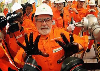 URGENTE: Condenados na lava jato pedem a Lula devolução do dinheiro das delações premiadas