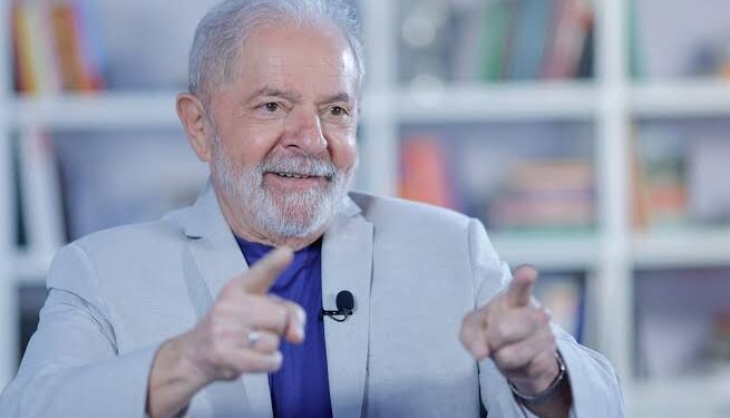 Lula quer desarmar os brasileiros de bem para facilitar a vida dos criminosos