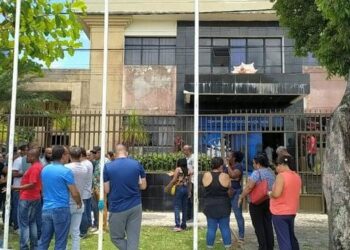 Madre de Deus: Base de Dailton Filho aprova projeto que extingue cargos