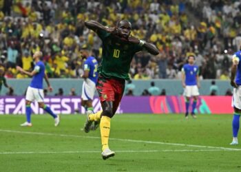 Brasil perde para Camarões com gol no fim