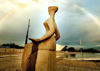 Judiciário custará mais de R$ 112 bilhões, após aumento aprovado no Congresso