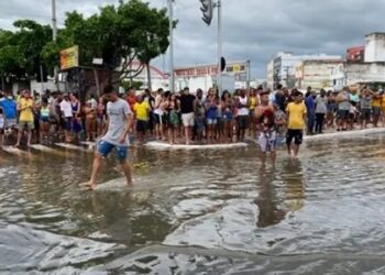Jequié abre pontos de apoio para doações após fortes chuvas
