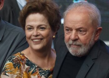 Governo Lula irá rever anistia negada à Dilma na gestão de Bolsonaro; petista pode receber ‘mesada’ de R$ 10,7 mil