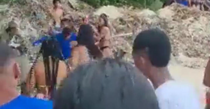 PM é agredido com garrafada na cabeça durante briga em Ilhéus; vídeo