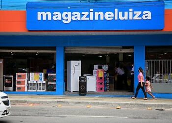 Magazine Luiza deverá apagar propaganda enganosa em venda de geladeira