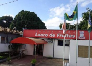 Município de Lauro de Freitas assina acordo com MP-BA para realizar concursos público