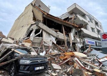 Número de mortos em terremoto na Turquia e na Síria passa de 5 mil