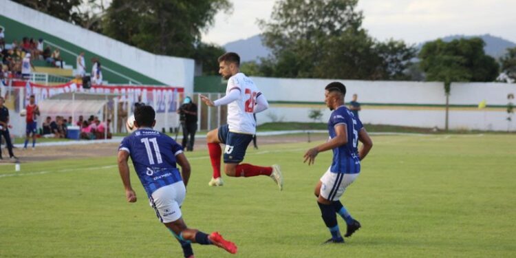 Itabuna vence Bahia em primeiro jogo da semifinal do Baianão