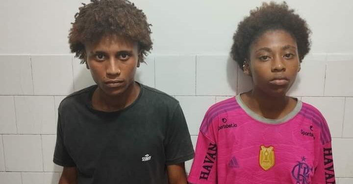 Casal é preso por suspeita de esfaquear funcionária de bar em Candeias