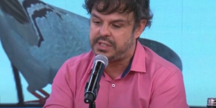 “A esquerda brasileira quer o direito exclusivo de mentir em nome da verdade”, diz Adrilles Jorge