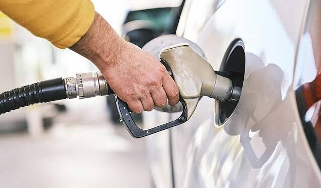 Gasolina e diesel sofrem reajuste e ficam mais caros na Bahia