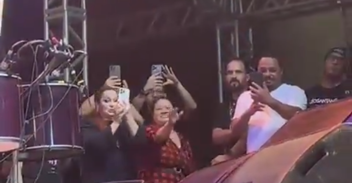 Maiara “se joga” ao som de Léo Santana no São João de Candeias