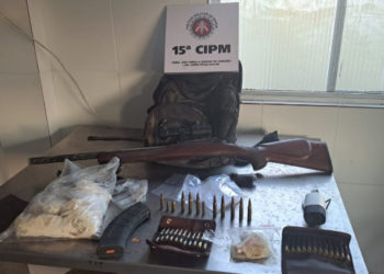 Bairro da Paz: Fuzil e câmera de monitoramento apreendida após confronto entre traficantes e a PM