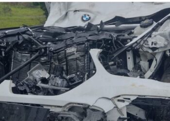 Atacante do Bahia se envolve em grave acidente de carro