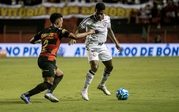 Vitória vence o Sport na Ilha e assume a liderança da Série B