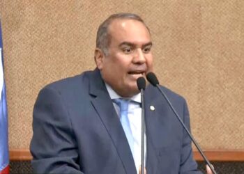 Sandro Régis critica manobra do governo para votar precatórios na calada da noite: “um grande circo