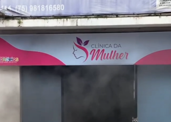 Clínica da Mulher pega fogo em Candeias